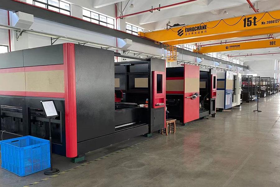 Fiber laser cutting machine has what function role